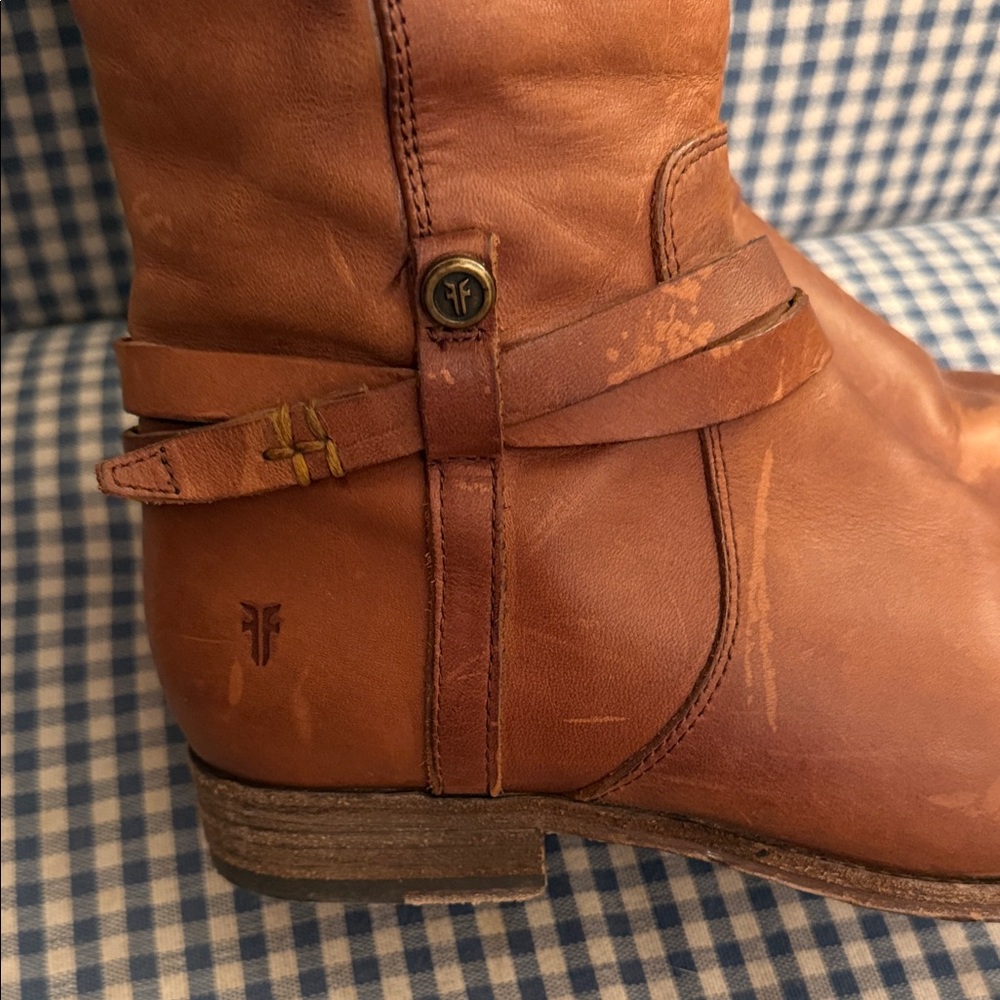 Frye Melissa Belted Boots - Picture 4 of 14